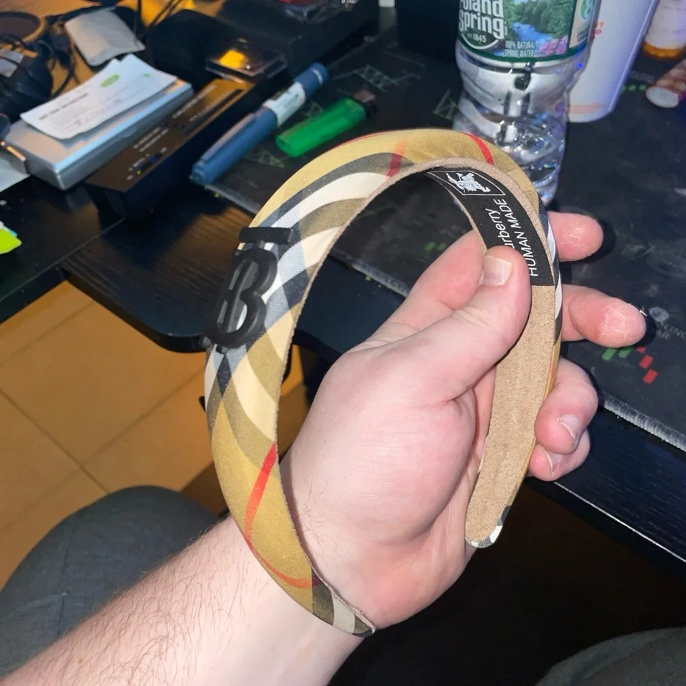 Burberry Plaid Headband with Logo - Picture 5 of 5